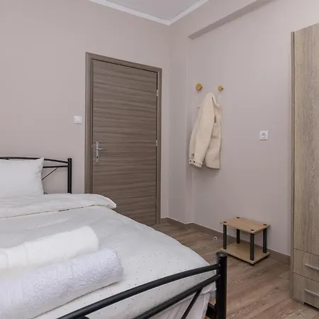 Deluxe Central 2 Bdr Apartment Alexandroupoli Exterior photo