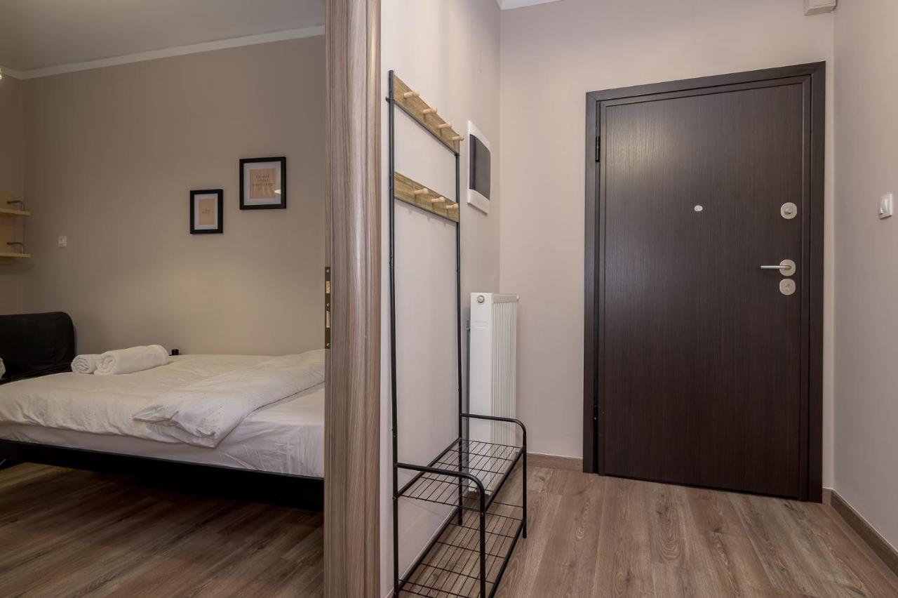 Deluxe 2 Bdr Apartment *