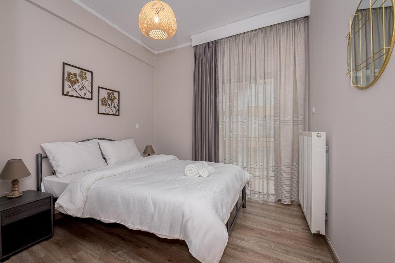 Deluxe 2 Bdr Apartment *